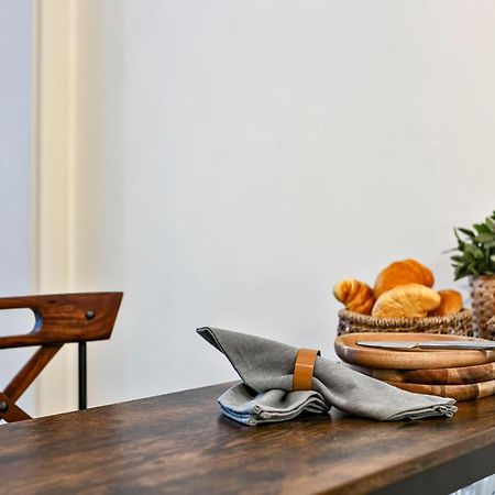 Huswell - Charming Getaway In The Historical City Center Brügge Exterior foto